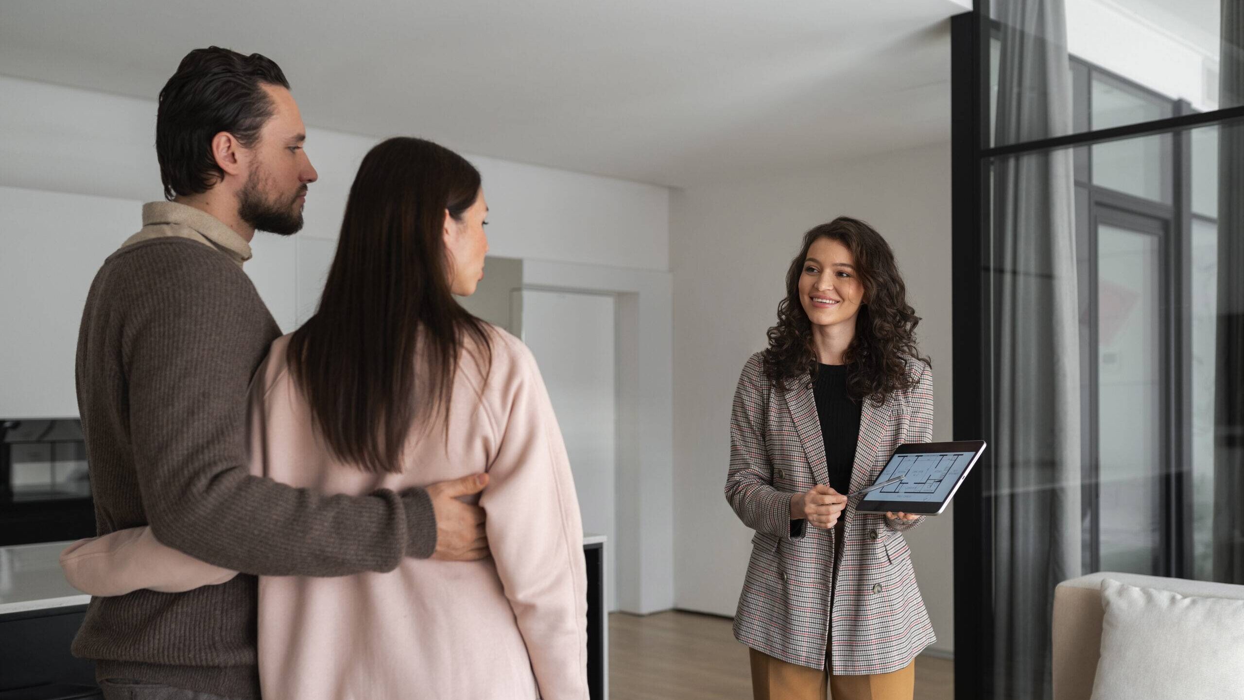 Do Mortgage Brokers Charge Fees? Breaking Down How Mortgage Brokers Get Paid
